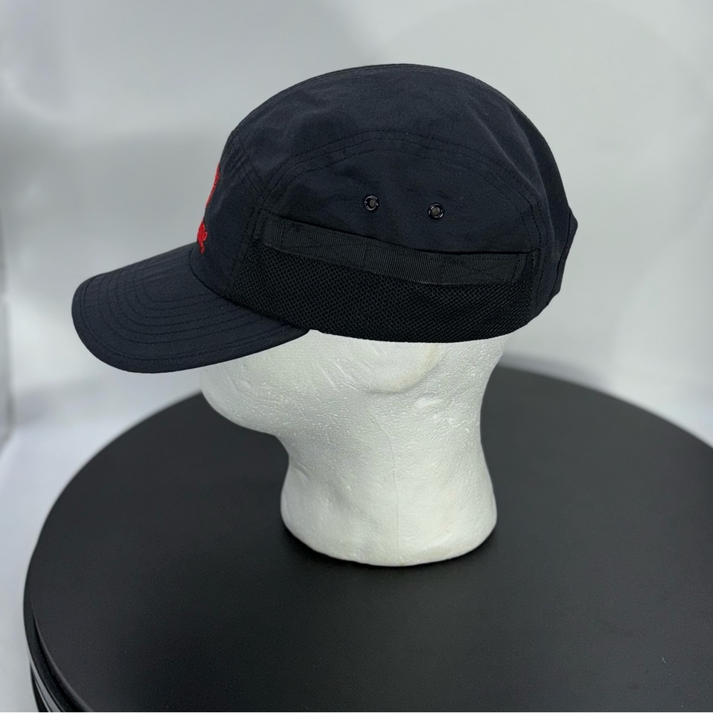 Supreme Black and Red Logo Hat - Picture 3 of 5